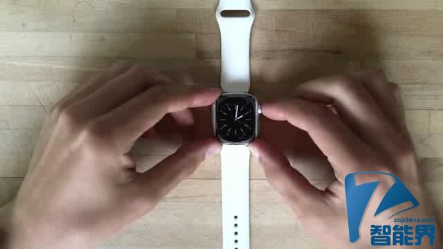 不喜歡方形Apple Watch？有人動(dòng)手將其磨圓
