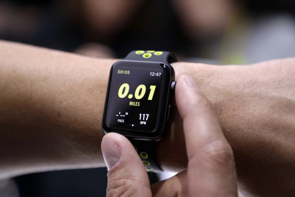新Apple Watch或可測血糖 改寫醫(yī)療健康領(lǐng)域規(guī)則