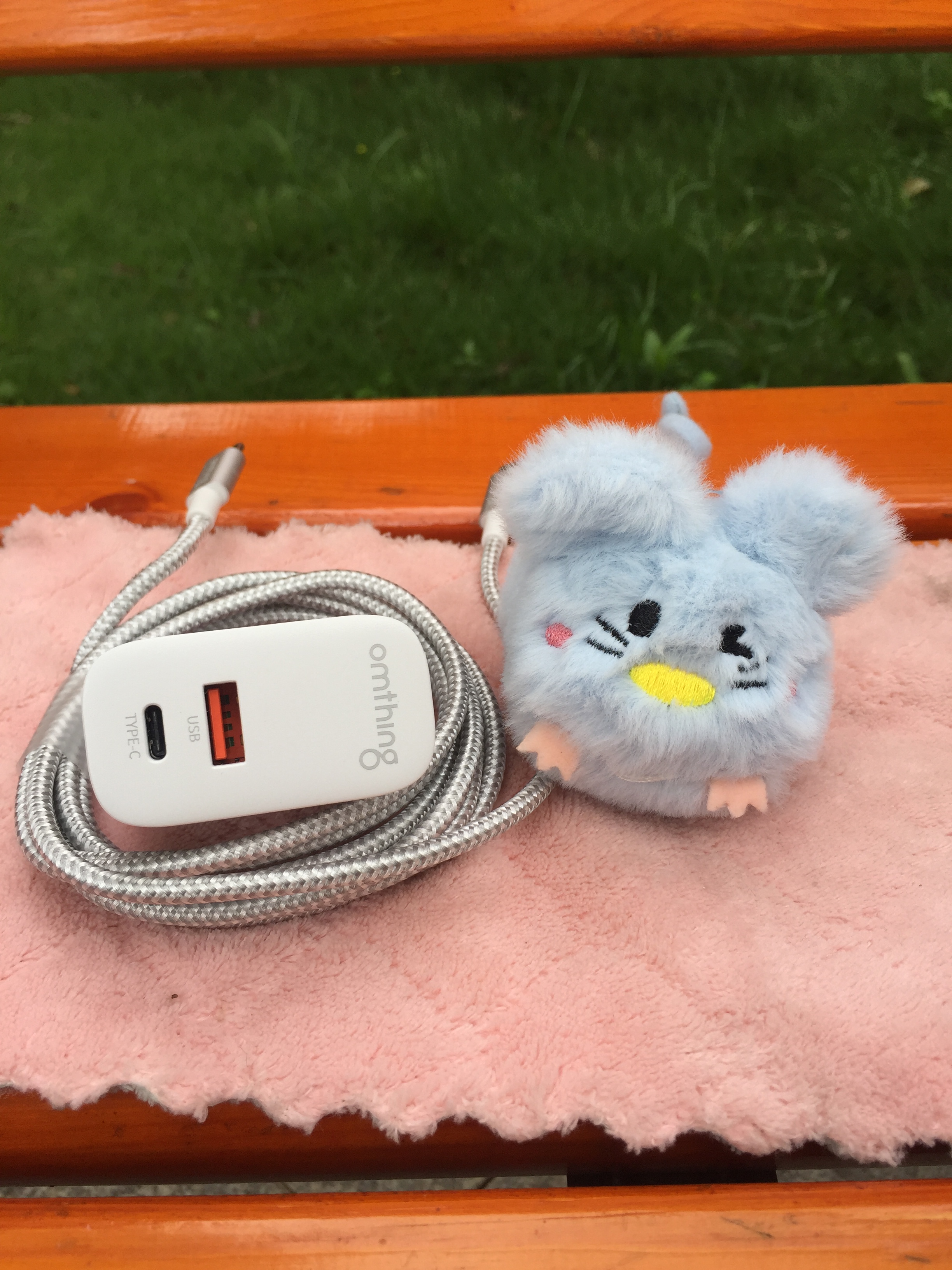 充電不止快一點點，omthing PD充電器 30W快充