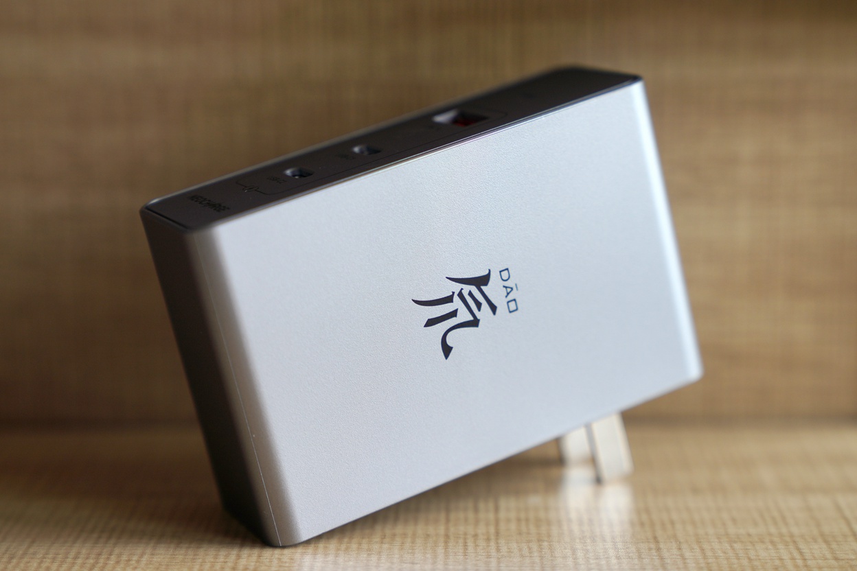 120W氮化鎵三口快充，努比亞“氘鋒”新品體驗(yàn)