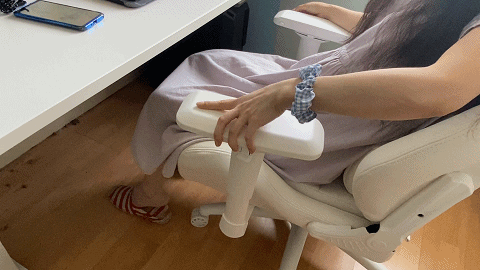IMG_9451_1202162317353912 扶手左右轉(zhuǎn).gif
