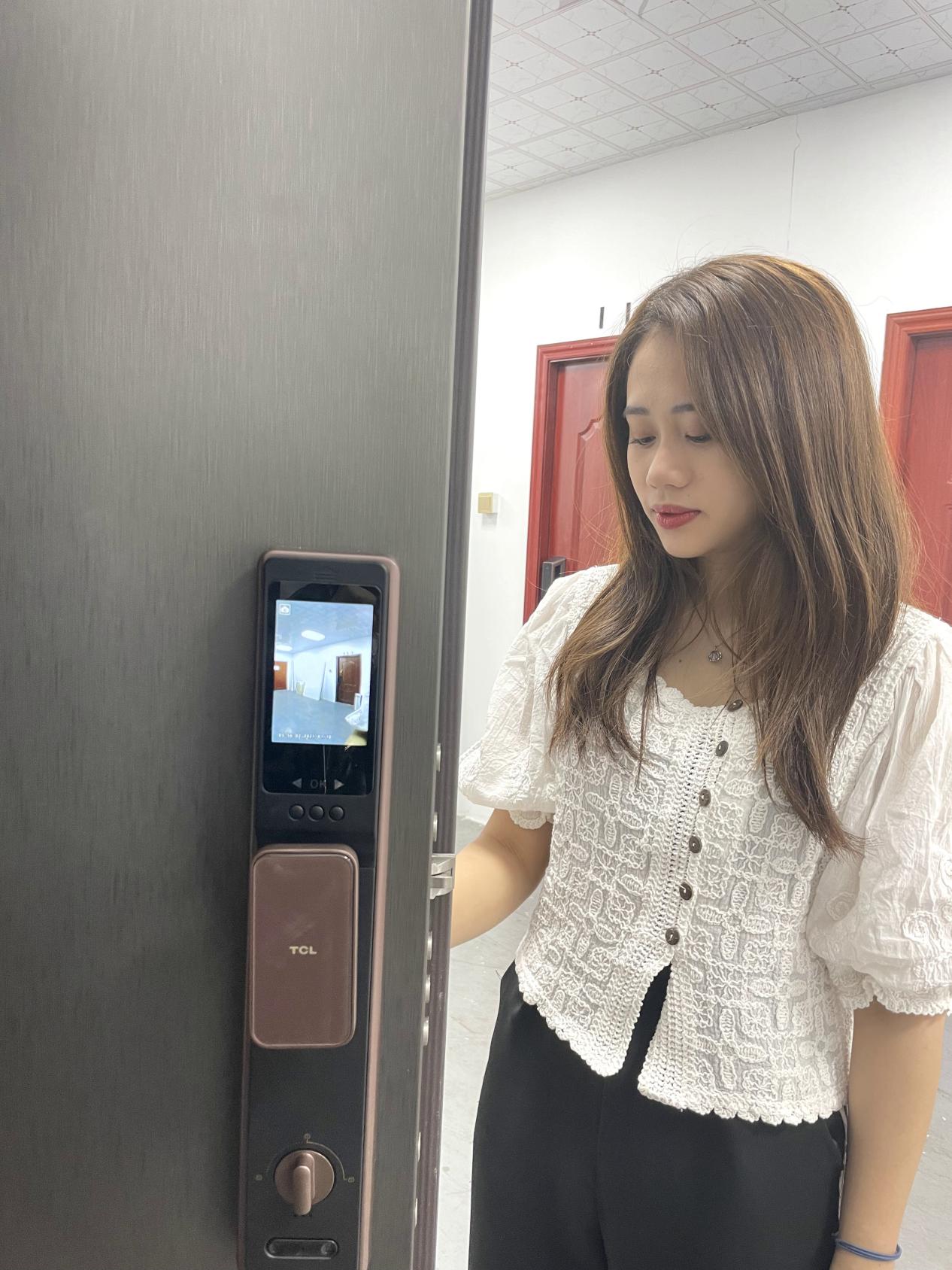 TCL智能鎖哪款好用？3D人臉識別X7S防護安全看得見