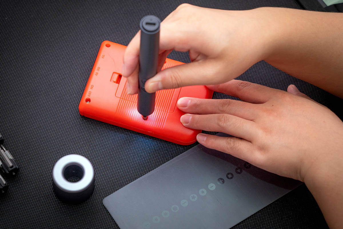 WOWSTICK PLAY電動(dòng)螺絲刀：手機(jī)，家電，家具維修拆裝必備好工具
