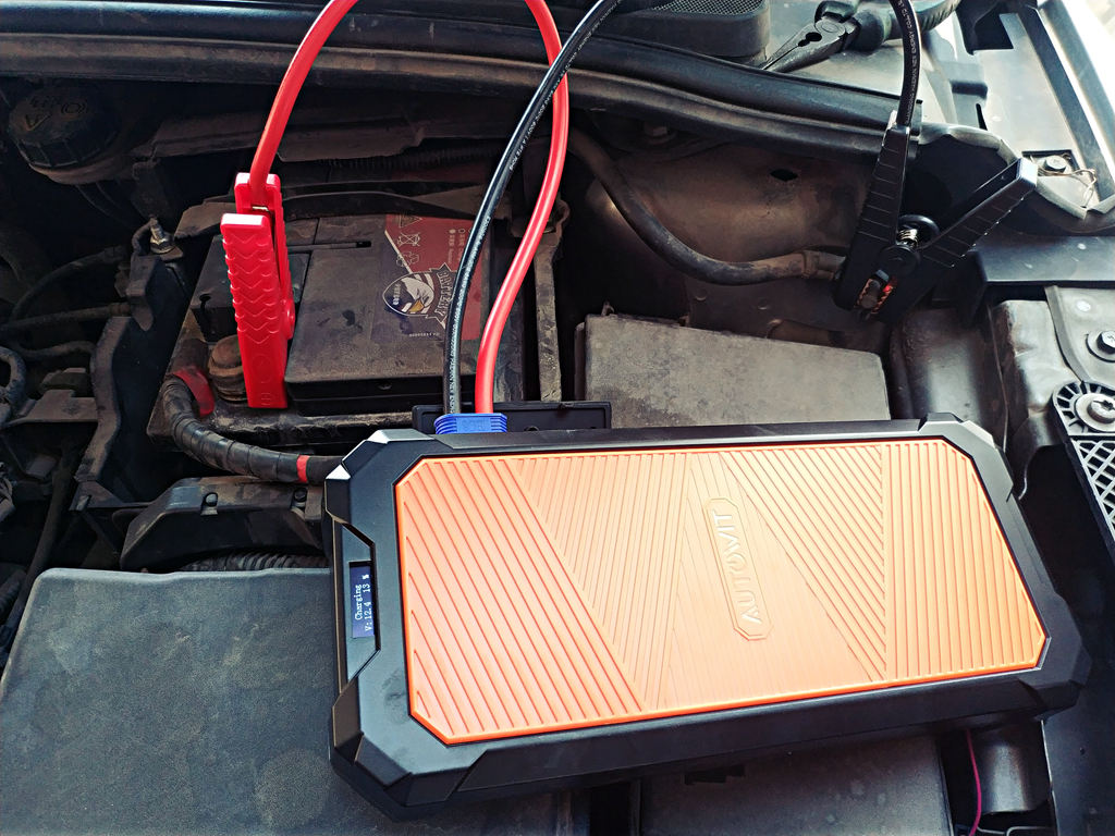 汽車救援隊(duì)用的autowit汽車應(yīng)急電源，居然“沒電池”？