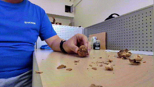 1638847091820614.gif