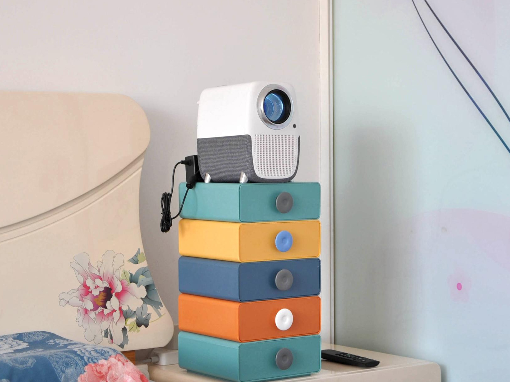 泰捷 WEBOX T1S 投影儀新品評測：千元售價(jià)真1080P，還支持梯形校正