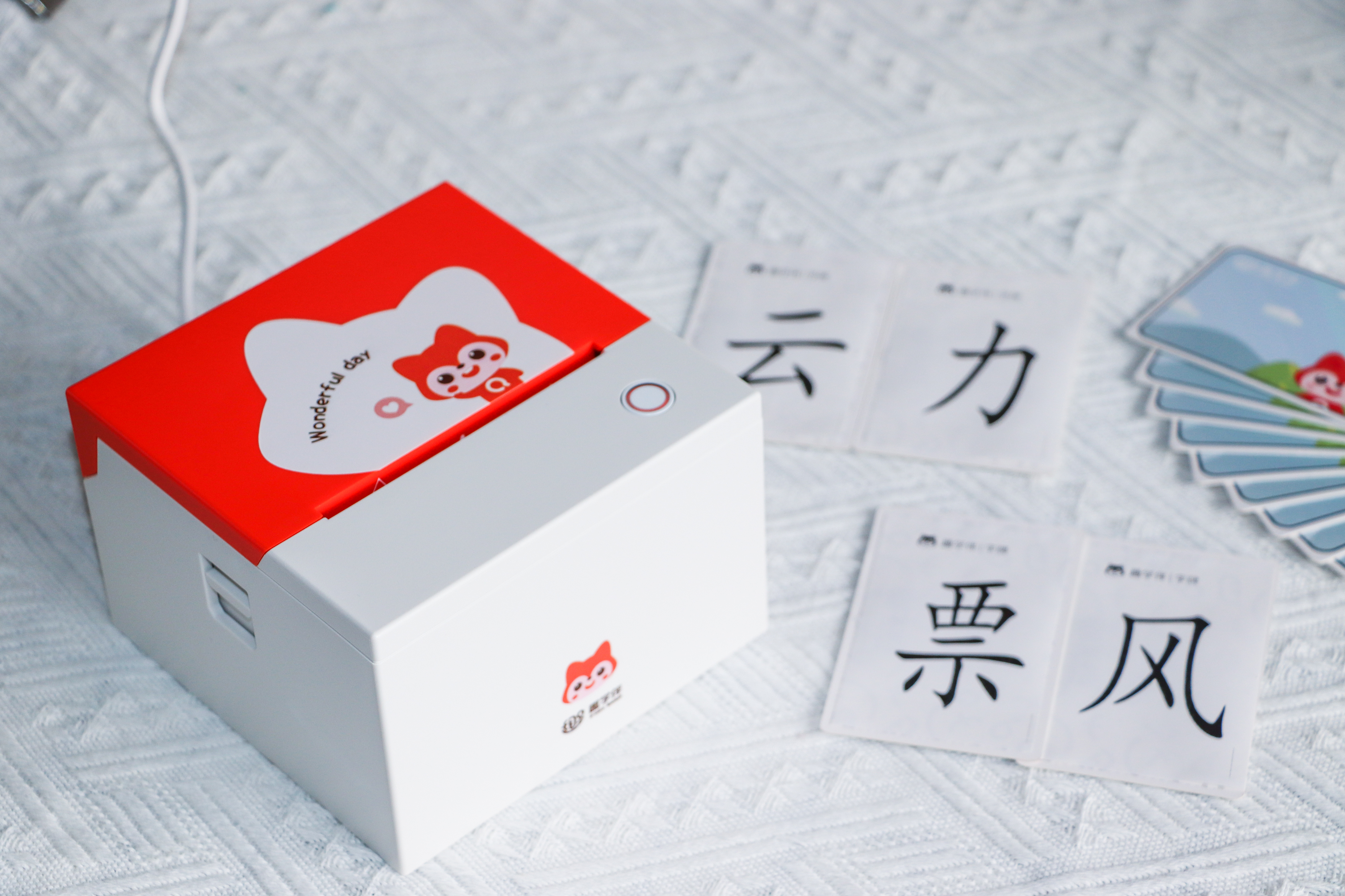 學習娛樂兩不誤，孩子的伴學“小老師”！趣學伴TP2伴讀打印機體驗