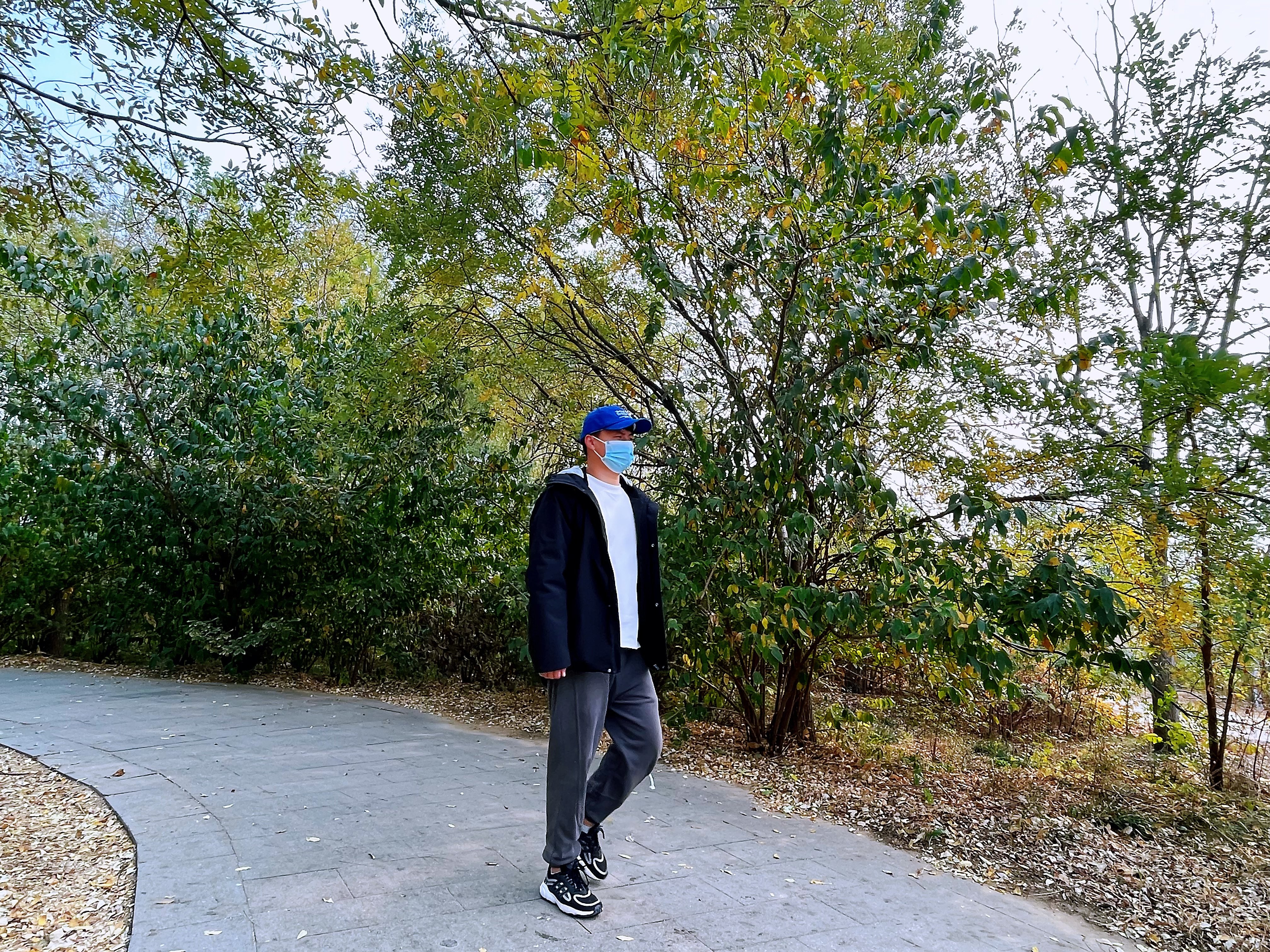用“科技”溫暖這個冬天！素湃抗寒服真抗凍